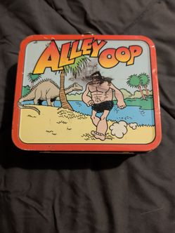 Metal alley oop lunch box vintage