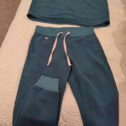 Figs Scrub Set XS Runs Big Would Fit S $40