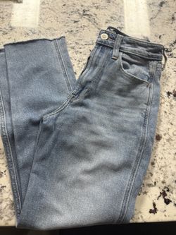 Hollister mom jeans