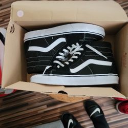 Vans High Top Sz 9.5 Great Cond. $55