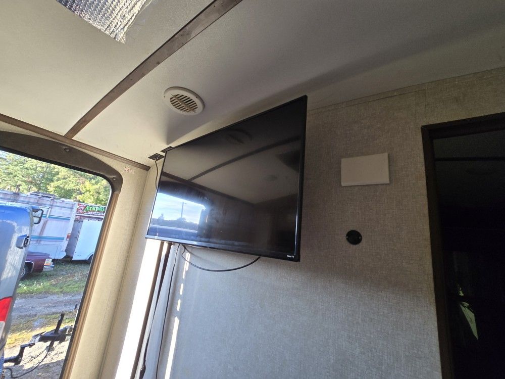 2019 KEYSTONE COUGAR 32SAB