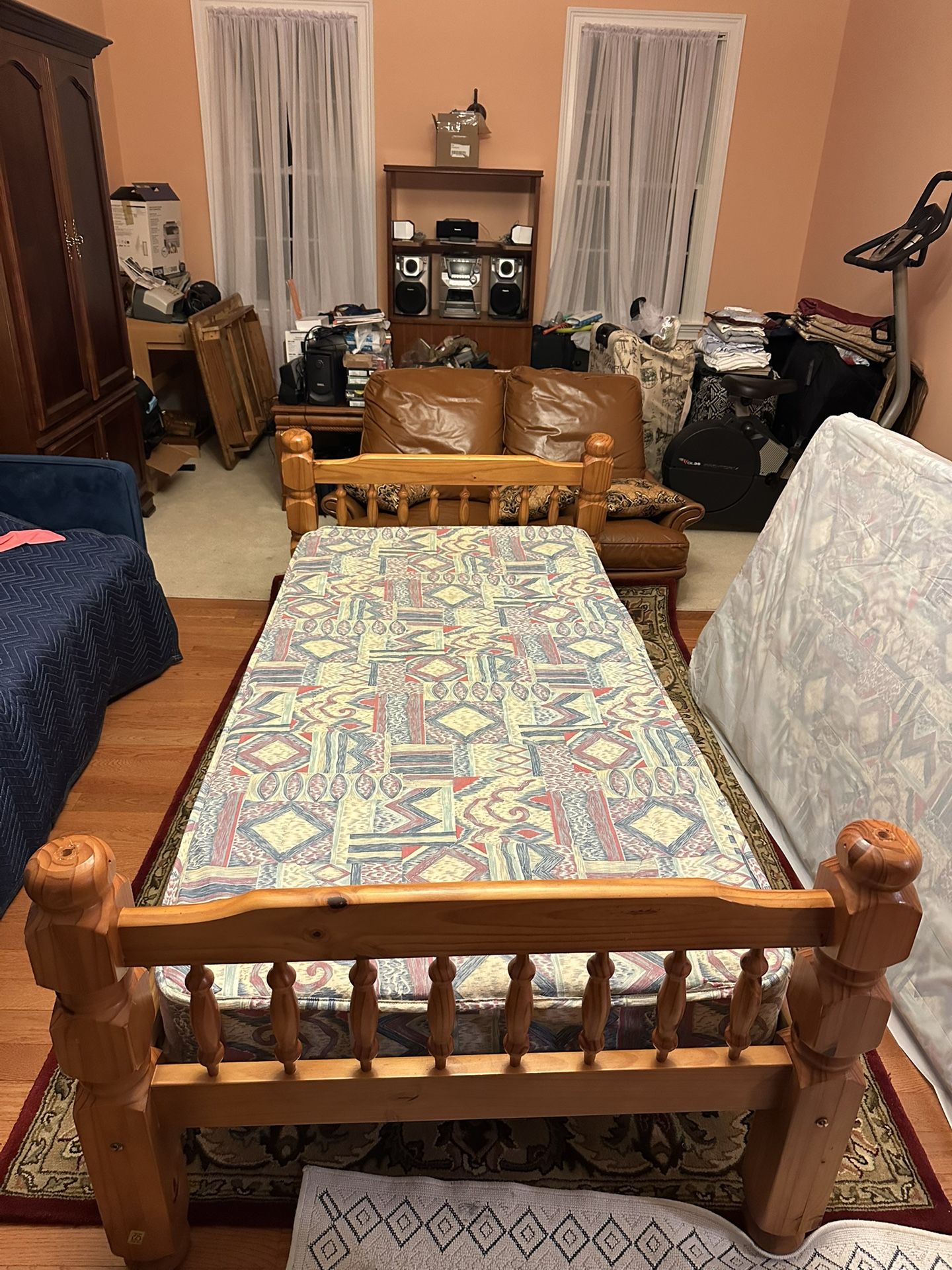 All Hardwood Twin Bed With Matress