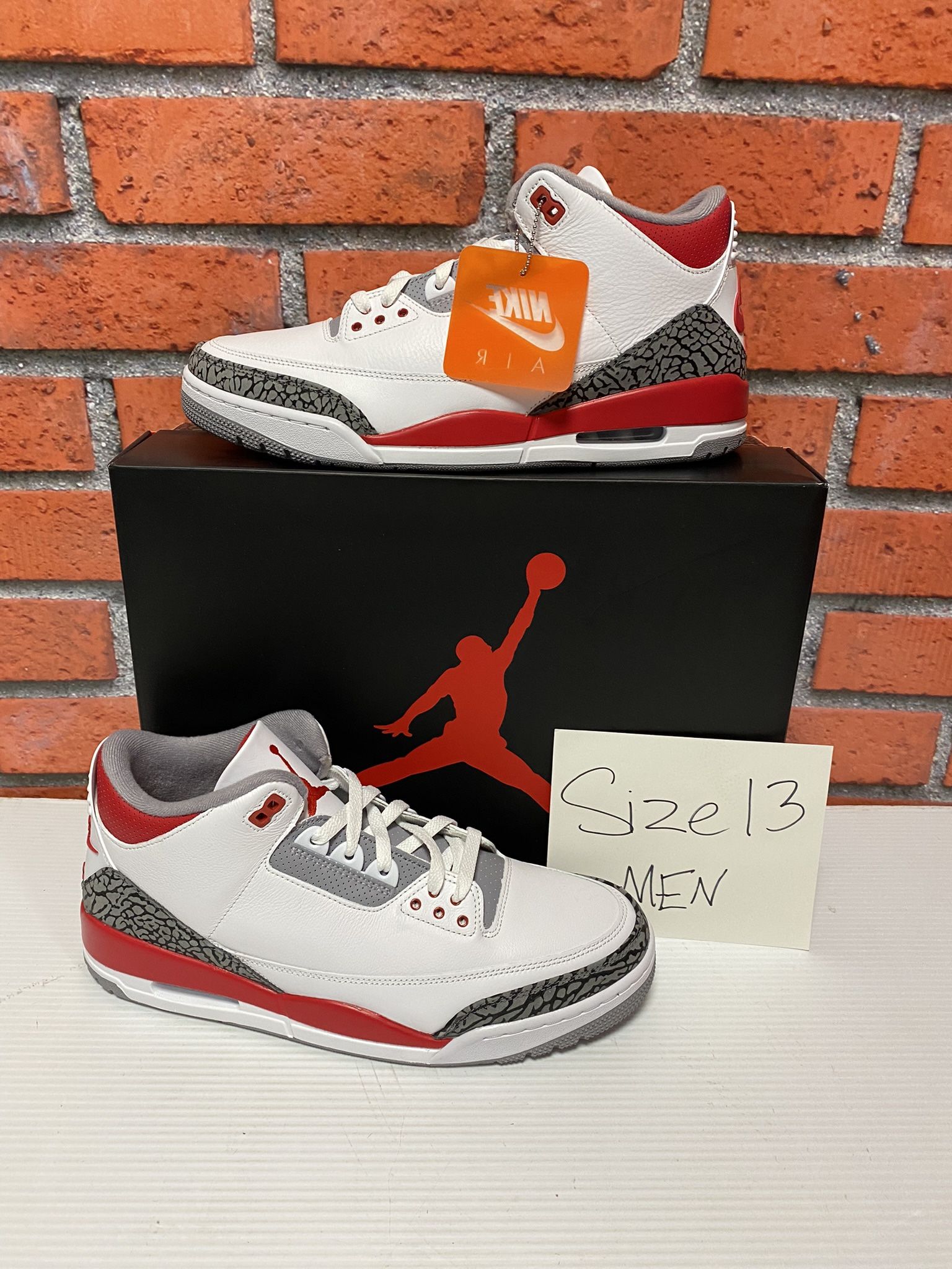 Nike Air Jordan Retro 'Fire red' Size 13