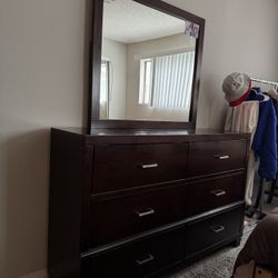 Bedroom Nightstand Set