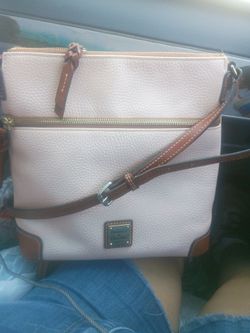 Dooney Bourke  crossbody