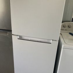 Magic Chef Fridge 