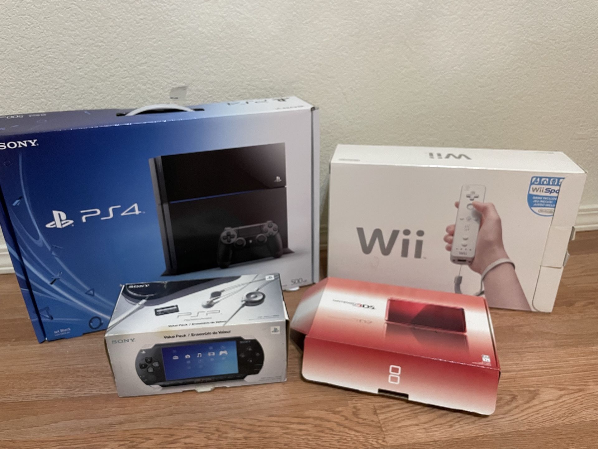 Empty boxes for PlayStation 4, Wii, Nintendo 3DS , PSP