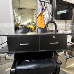Floating Barber/ Stylist Station