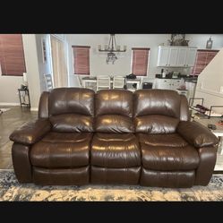 Power recliner sofa