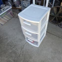 Storage drawers 