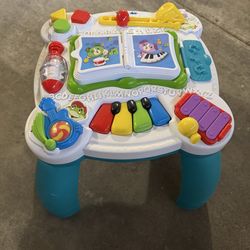LeapFrog Learn and Groove Musical Table