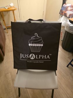 JusAlpha Acrylic Cupcake Stand Transparent 7 Tier