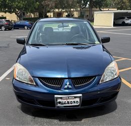 Mitsubishi lancer ES 2004