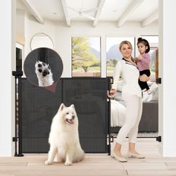 Retractable Mesh Baby and Pet Gate