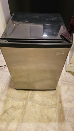 Midea Refrigerator, 2.4 Cubic Feet, Stainless Steel