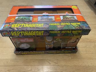 New 10 Gal Zoo Med Desert REPTIHABITAT  with Leopard Gecko