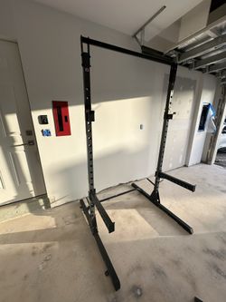 Tow Post Rack