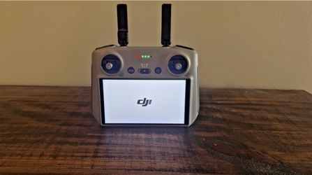 DJI RC Smart Controller with Built-In Screen
