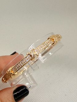 Gold Filled CZ Knot Bangle Bracelet – Elegant Hinged Bracelet with Cubic Zirconia