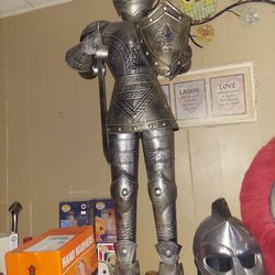 Tin Knight Statue