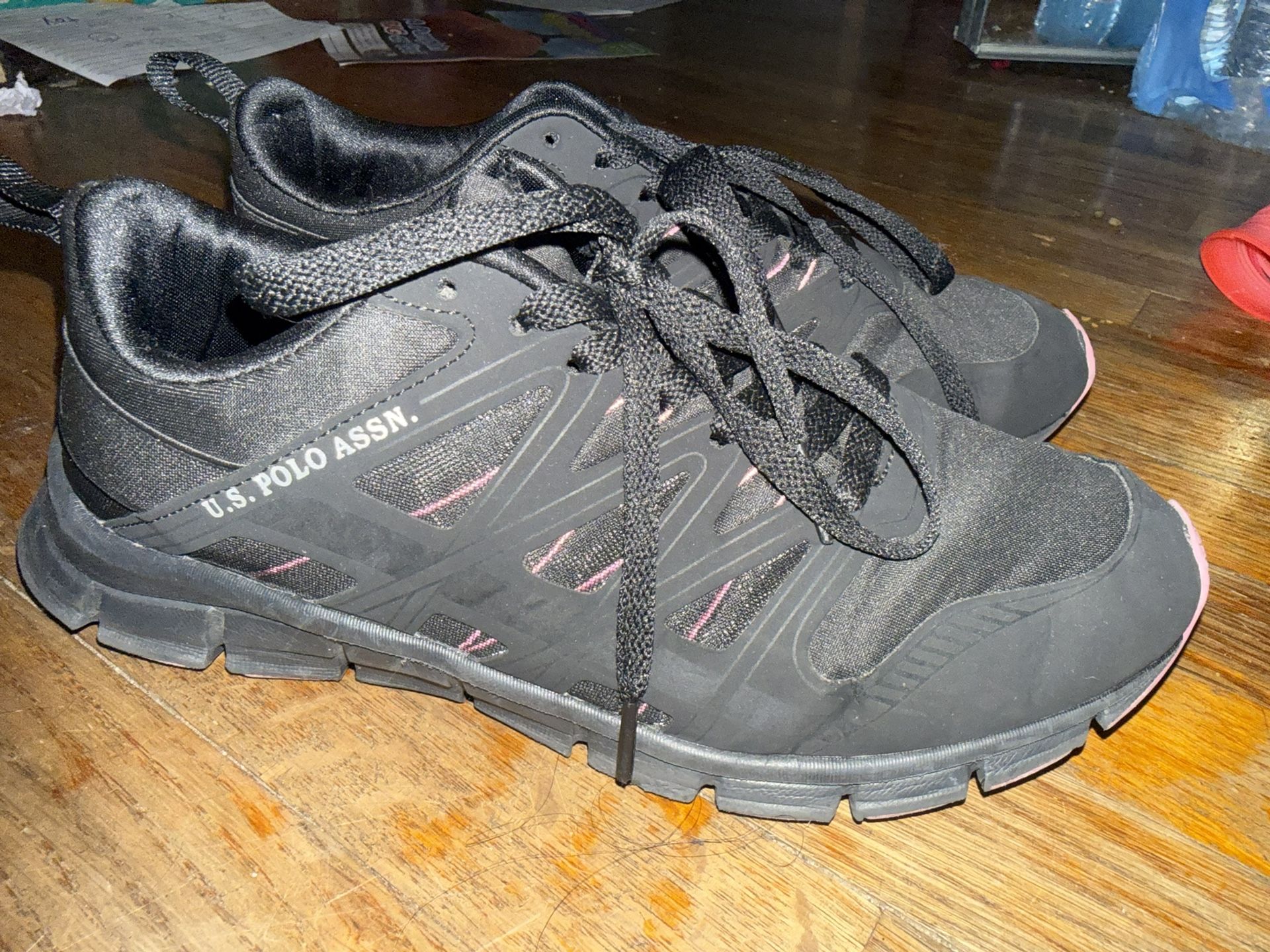 Size 9 Women’s Shoes