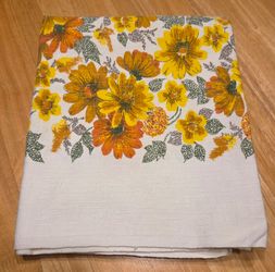 Vintage Screen Printed 1970's  floral 52x42 Rectangler tablecloth