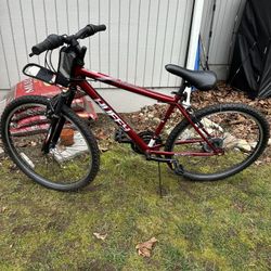 Excellent Huffy Incline 26 Mountain Bike 