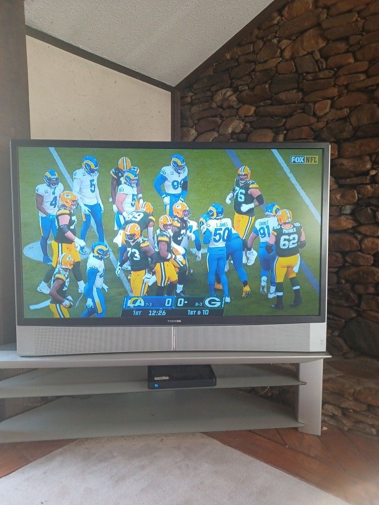 Toshiba 62"