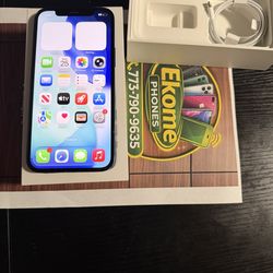 iPhone 12 256gb  factory unlocked 9/10