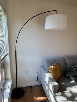 Arched floor lamp
