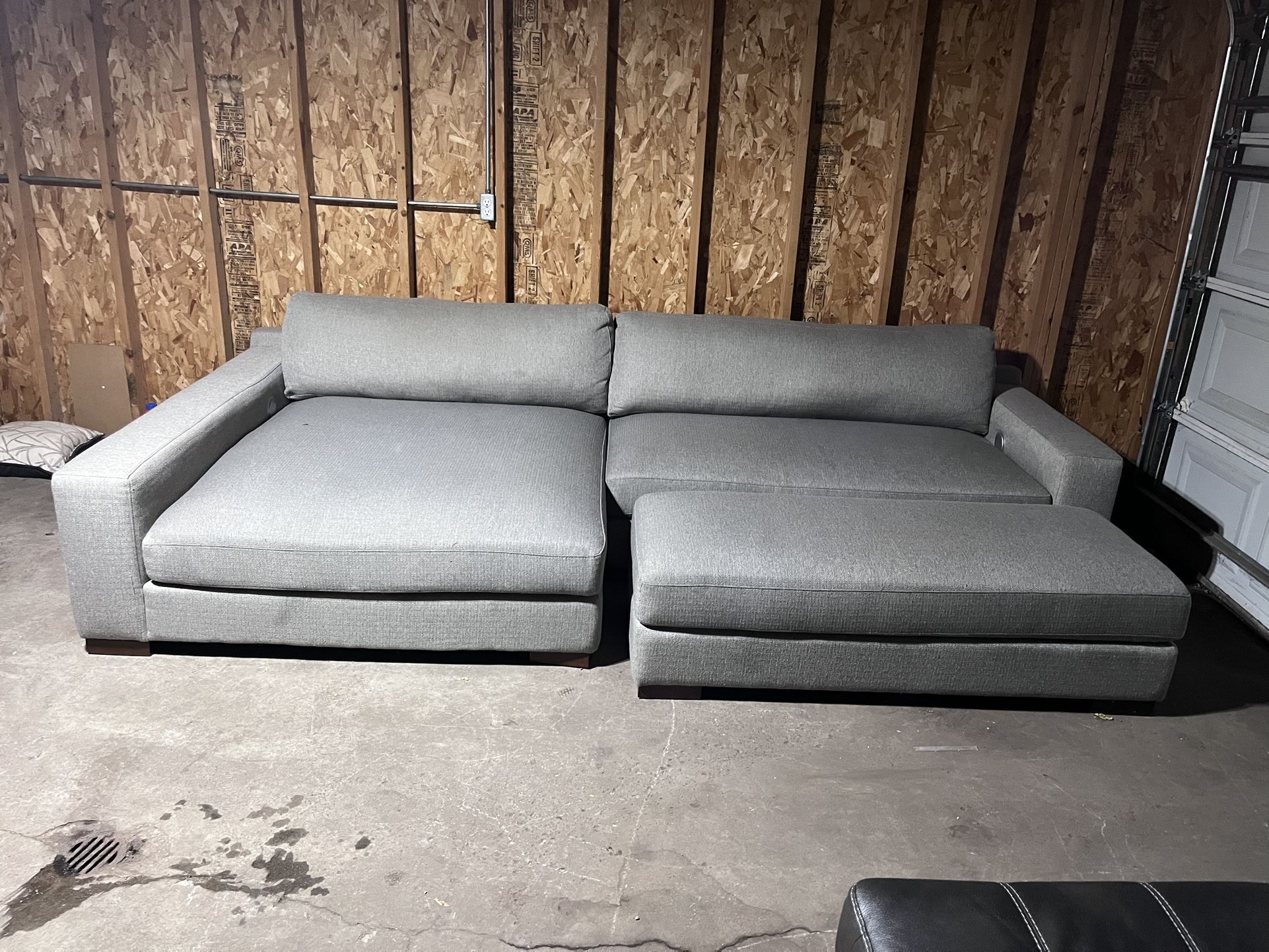 FREE DELIVERY - Gray Costco Hendley Fabric Sectional with Ottoman