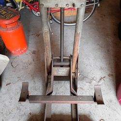 vintage hydraulic bumper jack