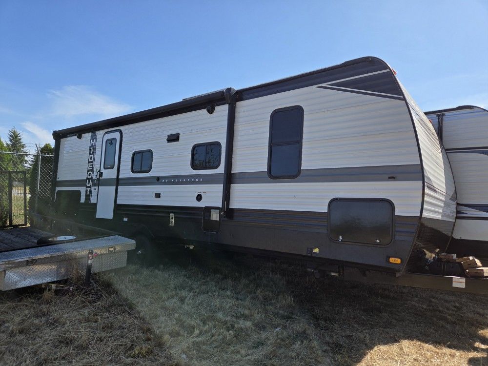 2022 Keystone Hideout 25DBWE
