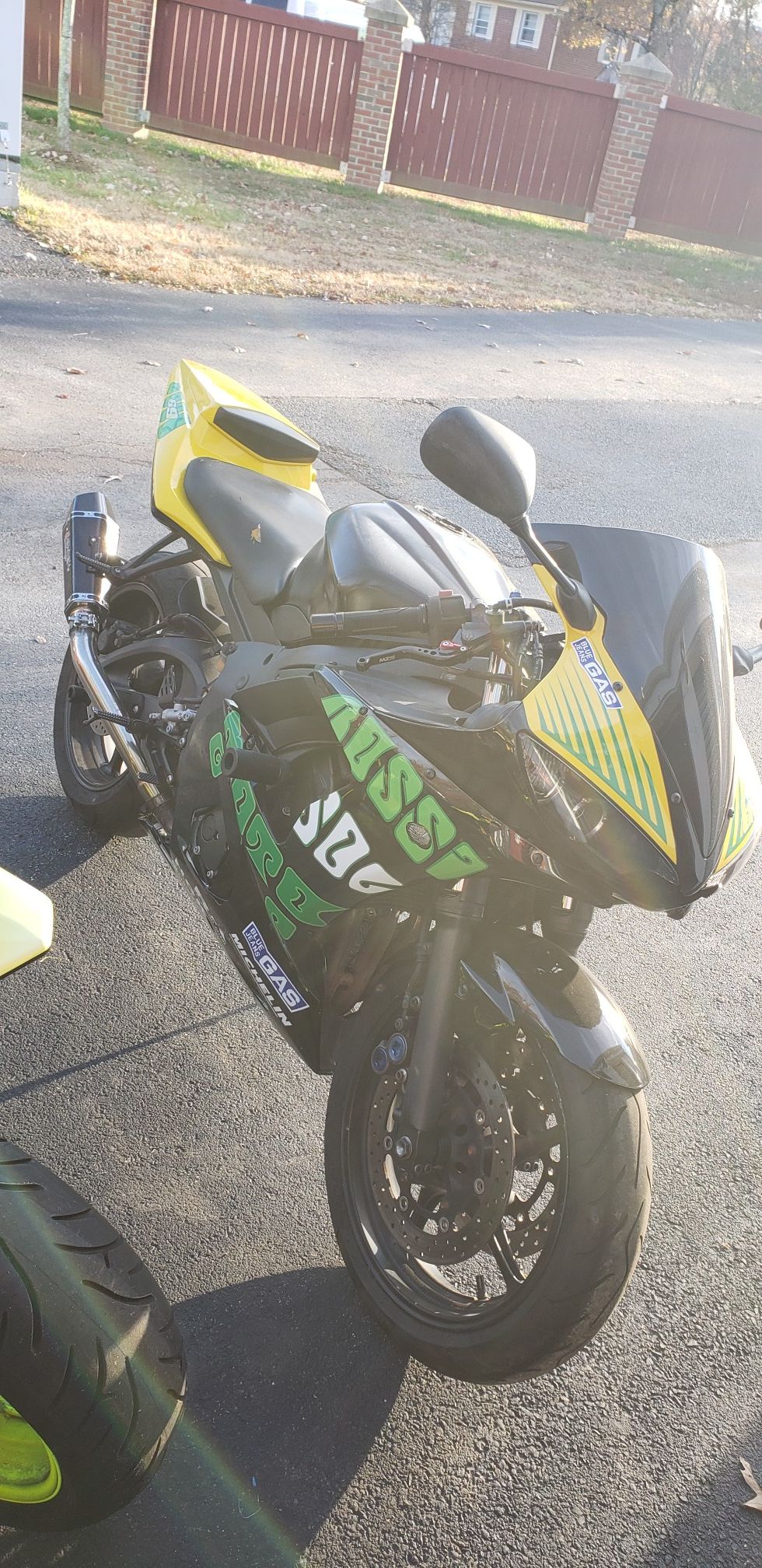 06 Yamaha R6 Motorcycle