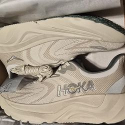 Hoka M ARIHI 8 MENS running  SHOES