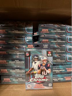 2025 Topps Chrome football hangers and blasters