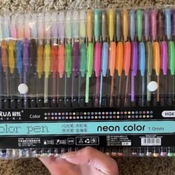 Brand new colorful markers set