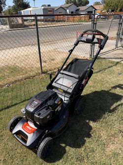 ECHO
21 in. 190 cc Briggs and Stratton Gas 3-in-1 Dual Blade RWD Self-Propelled Lawn Mower with Single Lever Deck Adjustment