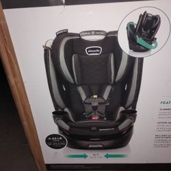 Baby Car Seat. Brand New.    FREE DELIVERY