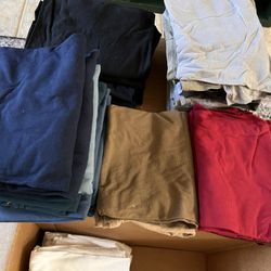 43 Fruit of the Loom T-Shirts Men’s Medium