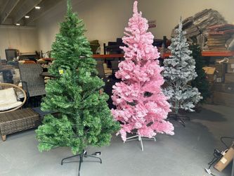 New - 6.5 Ft Christmas Tree for Holiday