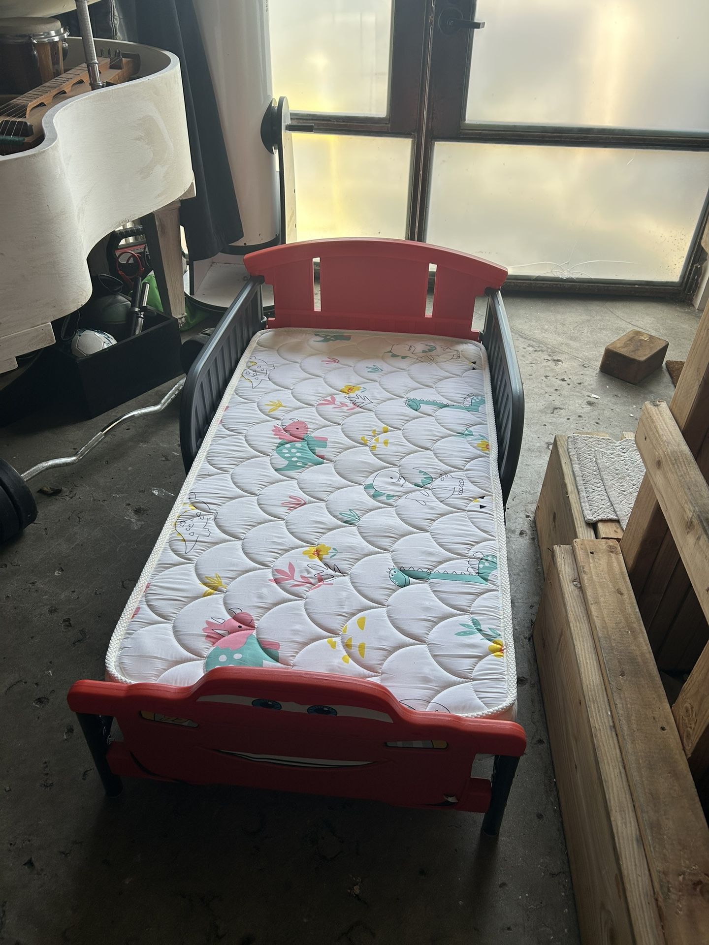 Kids bed Lightning Mqueen