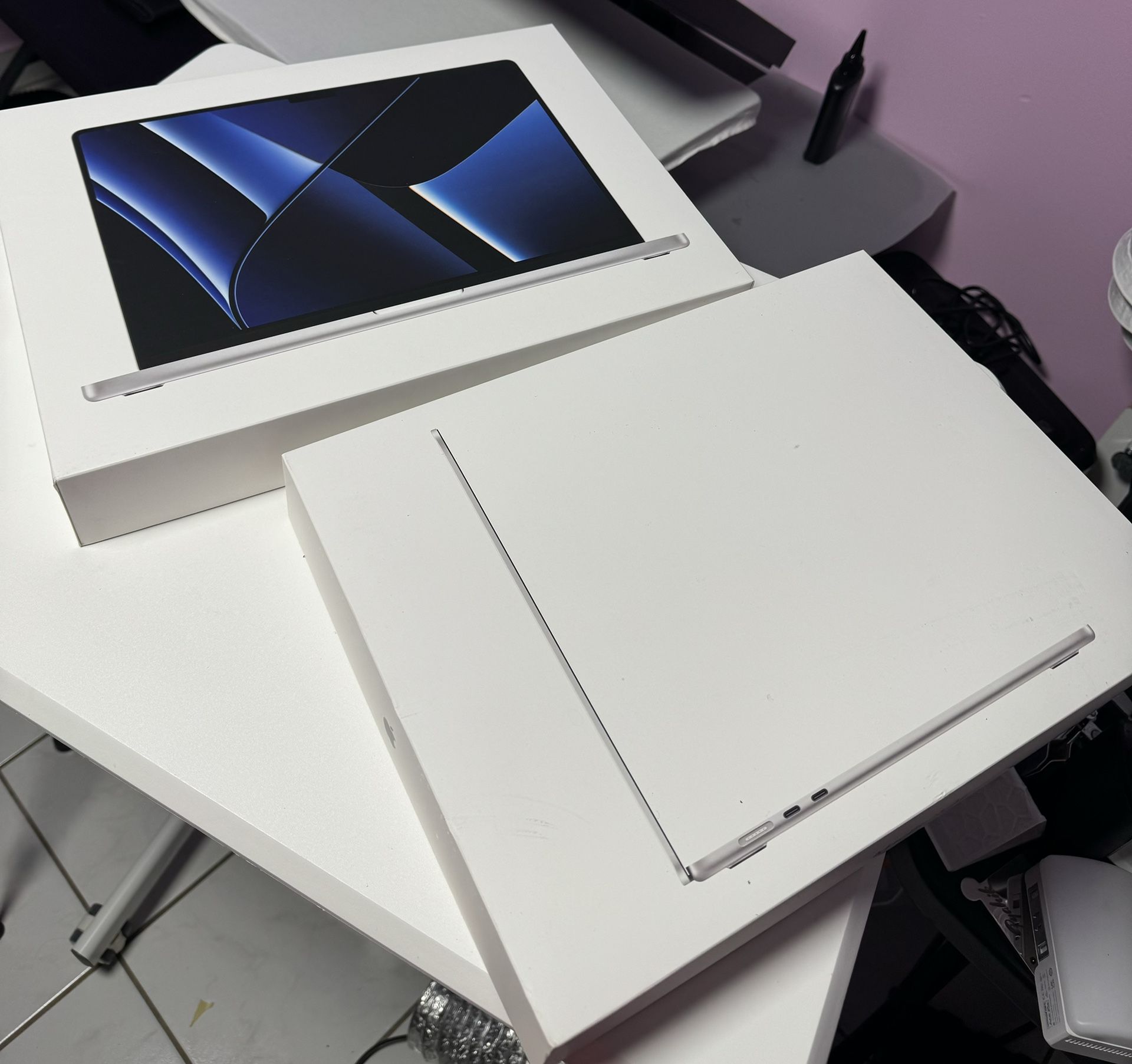 2 Empty MacBook Boxes