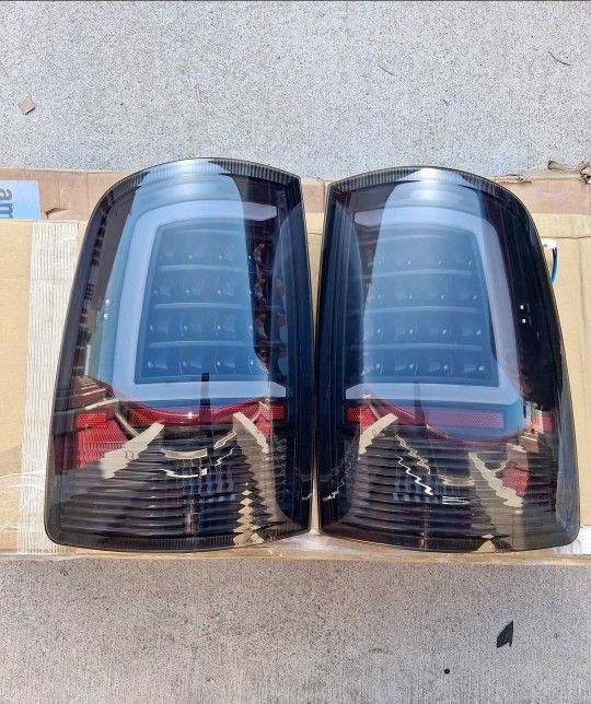 09-18 RAM LED Tail Lights Luces Traseras Calaveras Micas