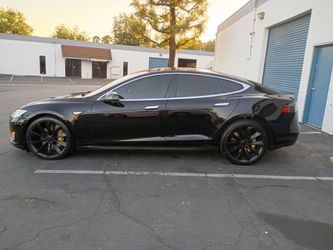 2014 Tesla Model S P85d