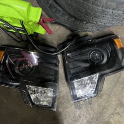 09-14 Ford F150 Aftermarket Headlight Parts