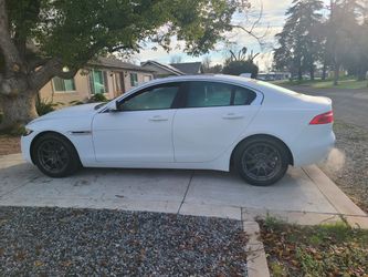 2017 Jaguar XE