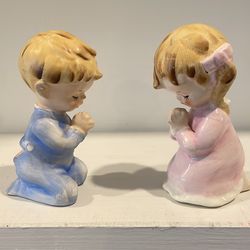 Kneeling or Praying children