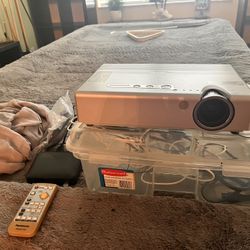 Panasonic Projector 