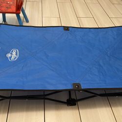 Regalo Portable Bed 
